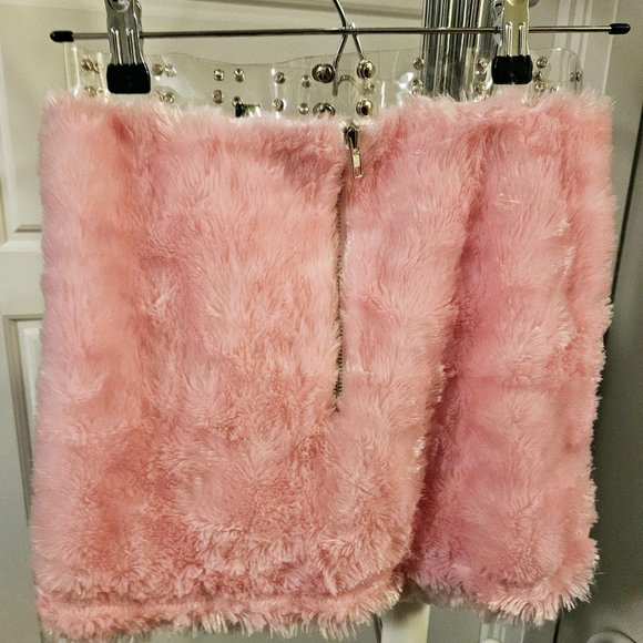 Fluffy Mini Skirt - Picture 7 of 7